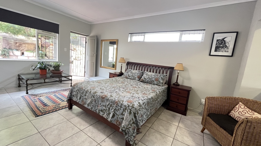 3 Bedroom Property for Sale in Glencairn Western Cape